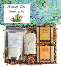 Load image into Gallery viewer, Send Good Vibes  - Natural Spa Gift Set - Gift Good Vibes